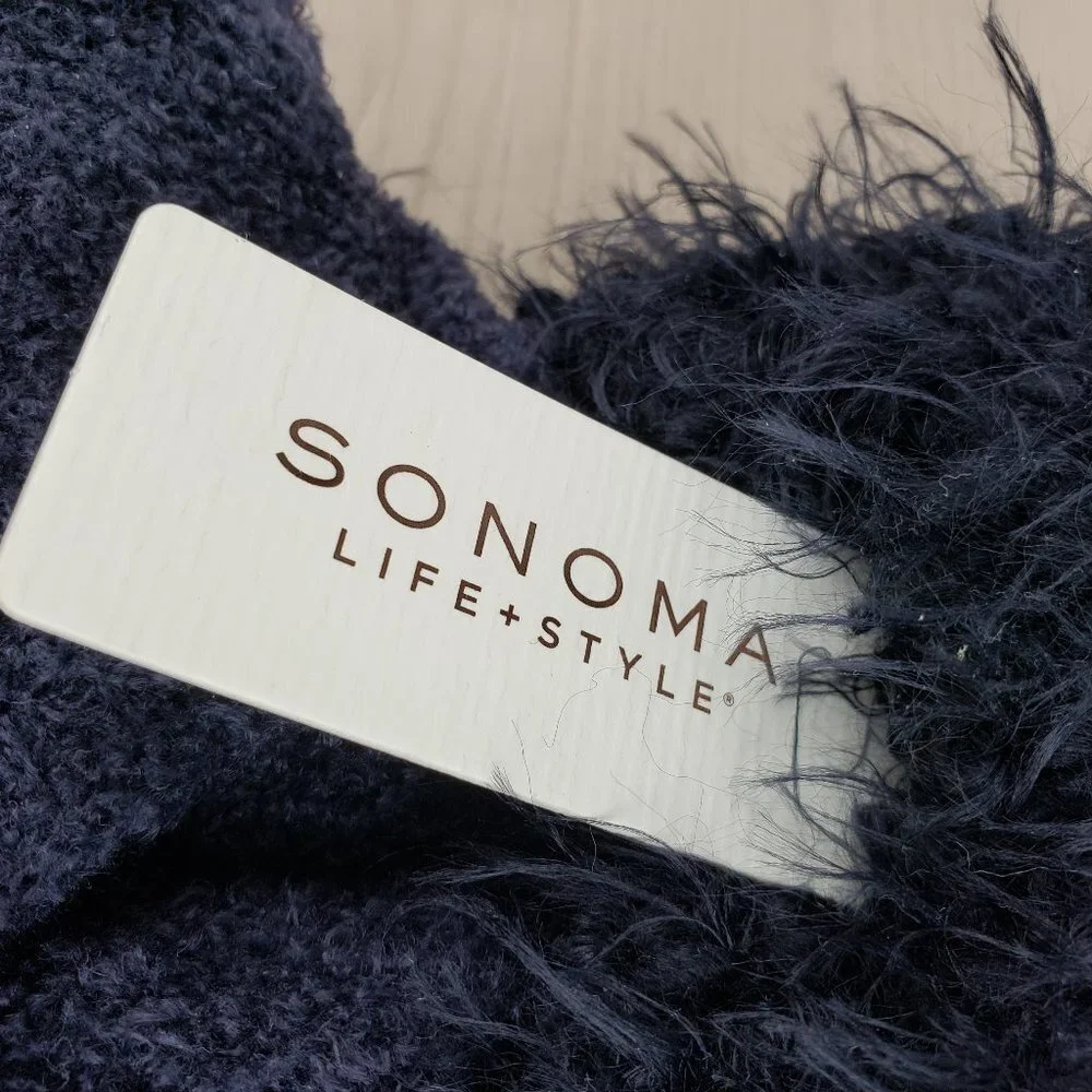 Sonoma Women's Plush Black Gloves NWT